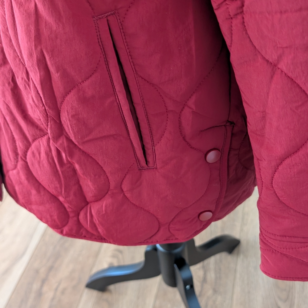 Quilted Button-Front Utility Jacket - Red - Picture 6 of 12